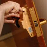 Locksmith Key Store Roselle, IL 630-823-0343 - new-locks-installation